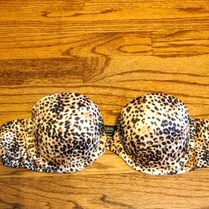 VS Biofit Multi-way Strapless Bra